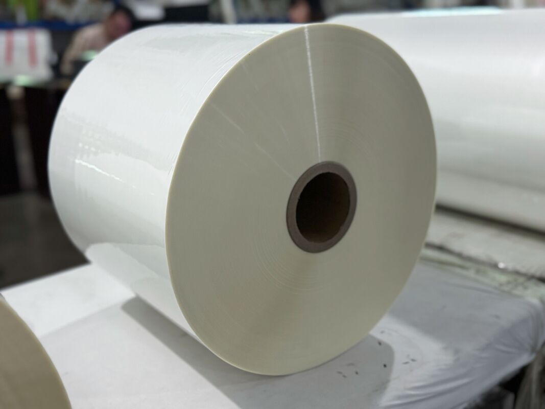 사진 라미네이션을 위한 반짝이는 완성도와 함께 방수 스크래치 저항성 PET 열 라미네이션 필름