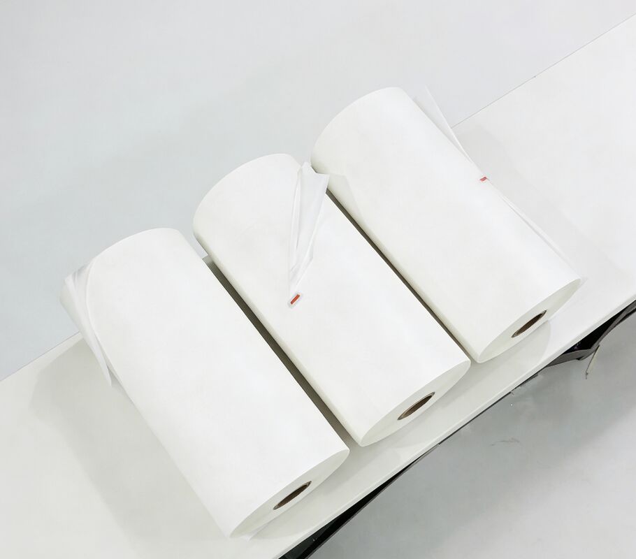 1인치 또는 3인치 코어 크기와 최대 400m/min 라미네이션 속도