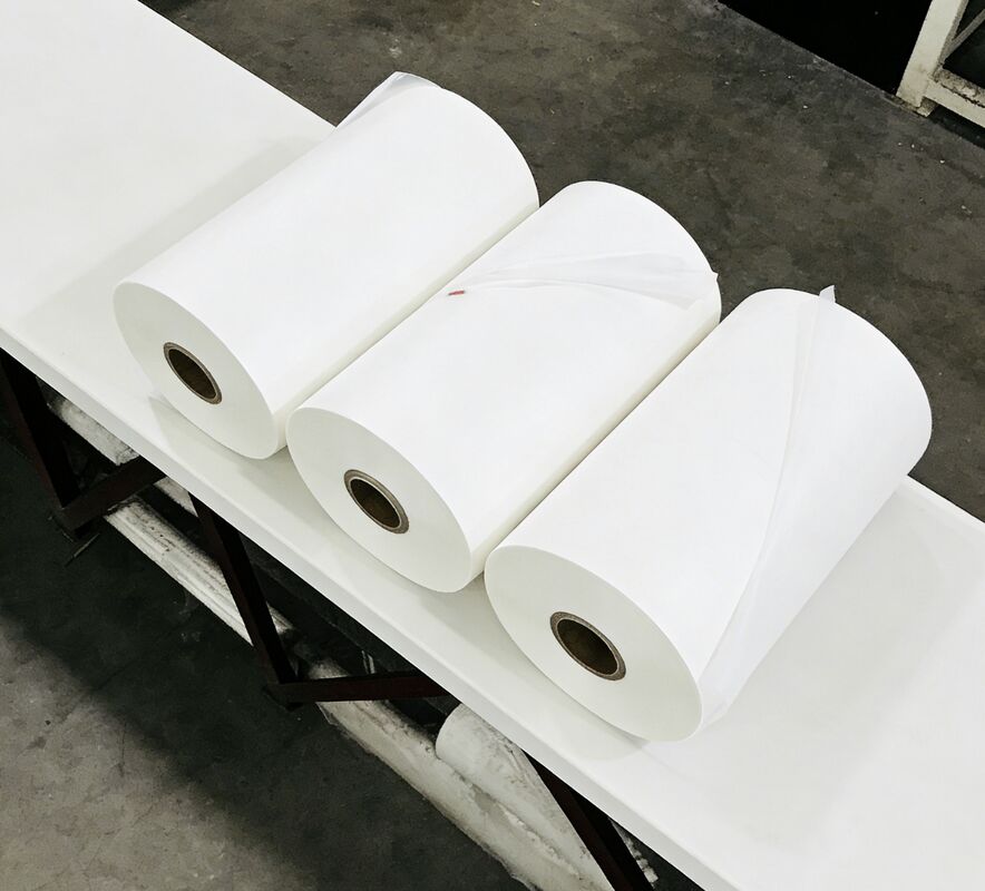 12개월 이상의 유효기간과 최대 400m/min 가름 속도의 매트 픽니쉬 책 라미네이팅 필름